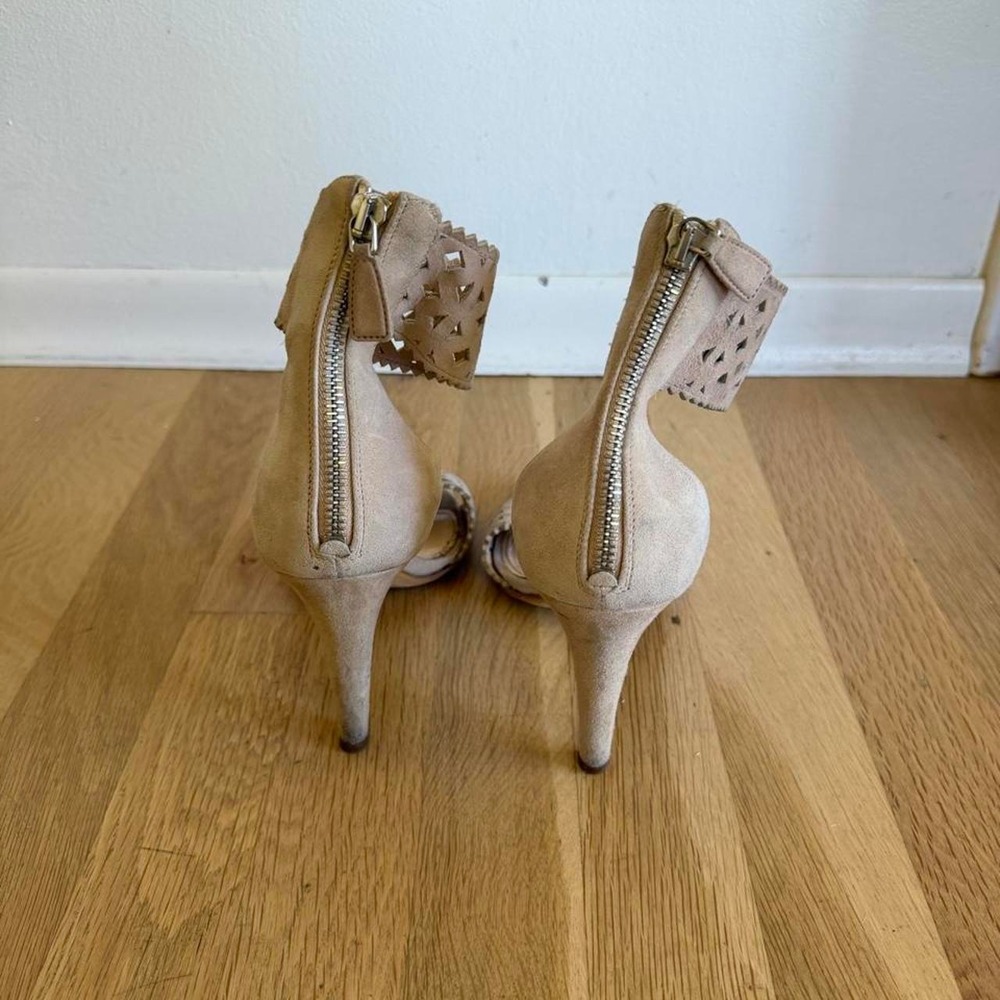Prada Tan Leather Cut-Out Diamond Pattern Ankle Strap Sandals Heels 37.5 - Picture 4 of 6